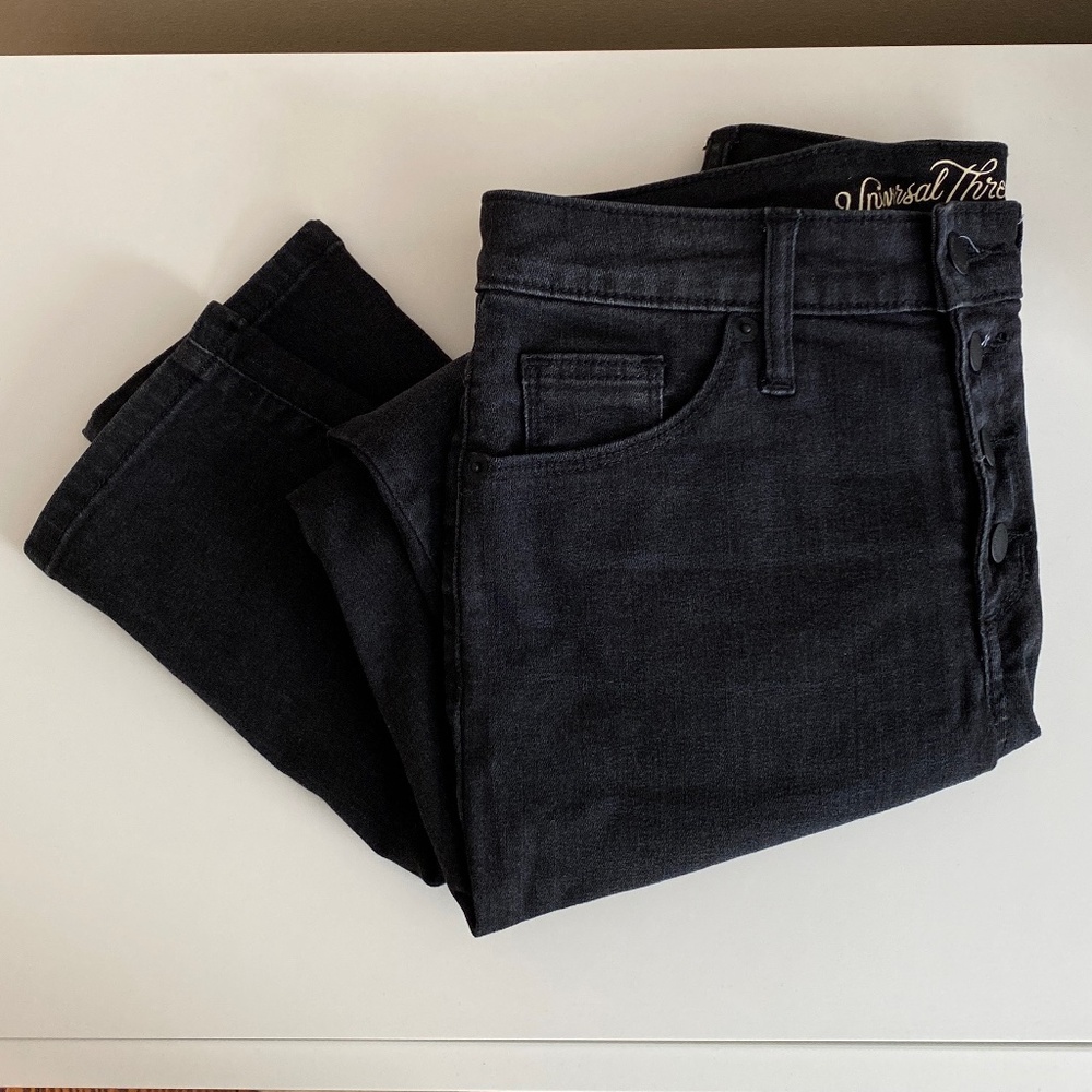Universal Thread Black Denim Skinny Jeans - Size 2 26